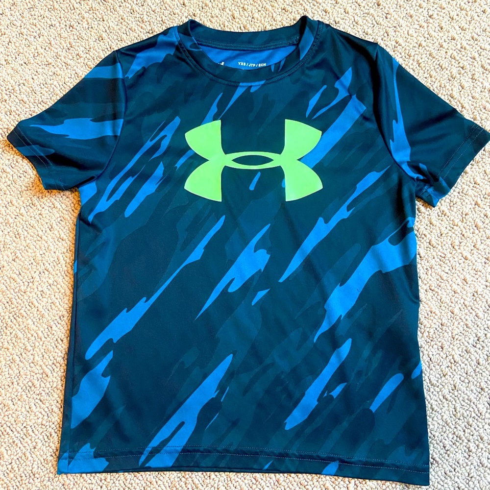 Youth XS Under Armour shirt